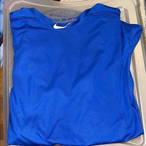 Men’s Nike pro quarter sleeve shirt